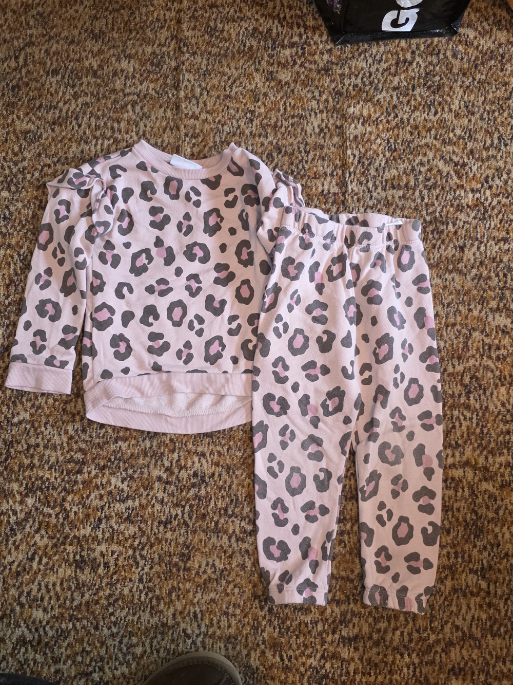 The Children's Place Pink and Gray Leopard Pajama Set